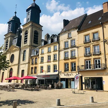 Apartment Bel Au Coeur De Sedan